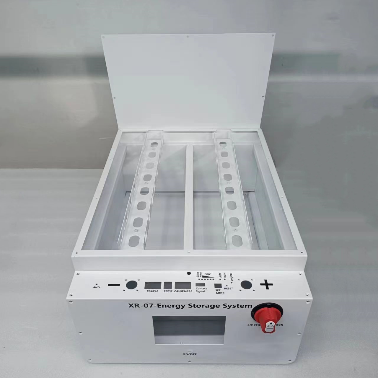 XR07-48V280AH صندوق الطاقة LiF - مراجعة Renewable Energy Kits وسعره