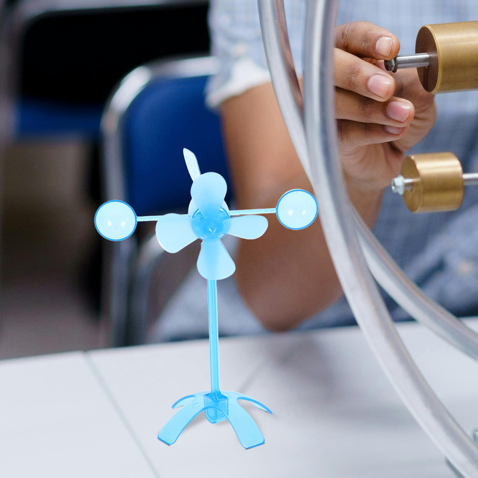مجموعة علمية لتركيب مولد الريا - مراجعة Renewable Energy For Kids وسعره